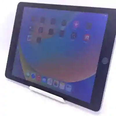 Apple iPad 5 (2017) 9.7 A1823 WiFi+Cellular