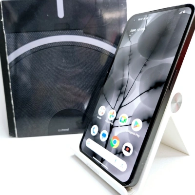 Nothing Phone (1)