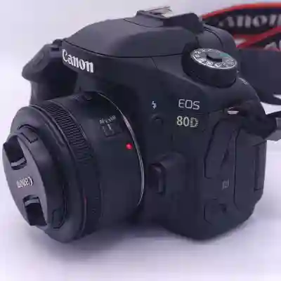 Canon 80D