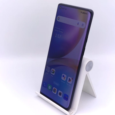 OnePlus 8 Pro