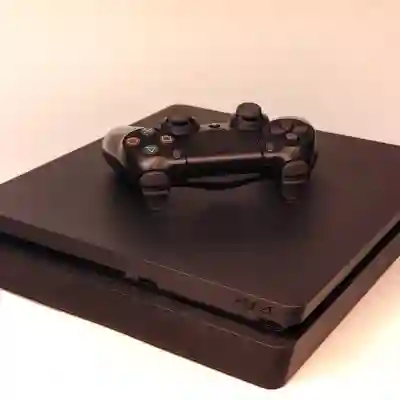 PS4 Slim
