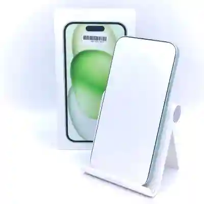 Apple iPhone 15