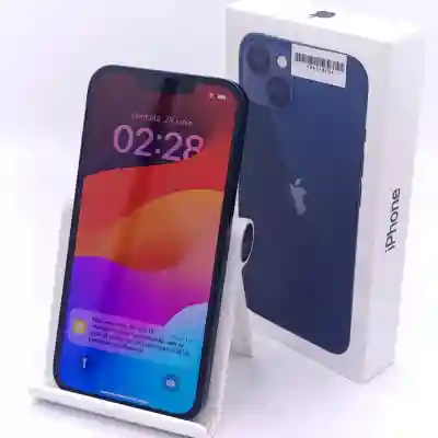 Apple iPhone 13