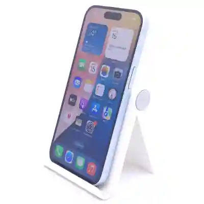 Apple iPhone 15