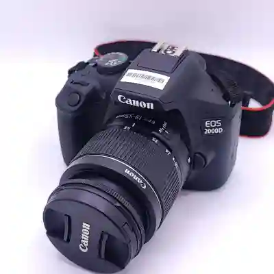 CANON 2000D