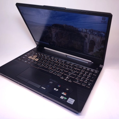 Asus TUF F15 FX506LI